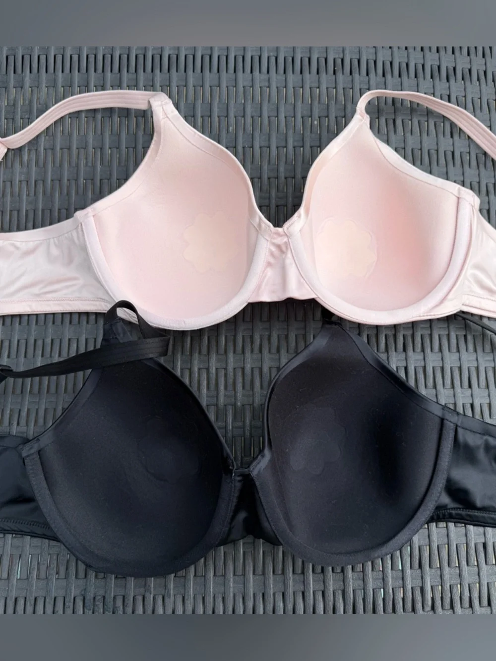 Two Bali Smoothing Underwire Nylon Stretch Pink Black Bra Set 2pc Sz 38C - Picture 4 of 10
